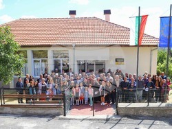 Откриха реновираната мултифункционална сграда в джебелското село Устрен.