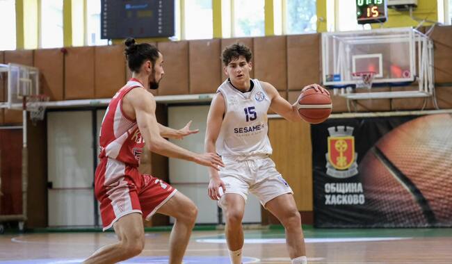 Община Хасково: Баскетболна среща