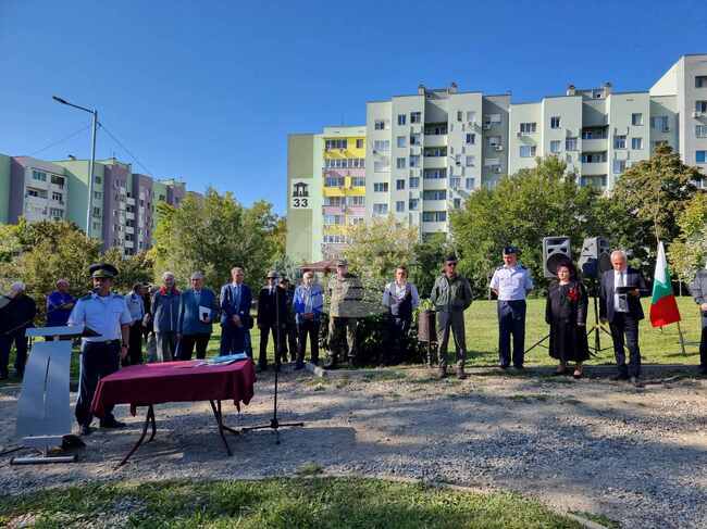В Стара Загора отбелязаха 40 години от създаването на Тринадесети вертолетен авиополк бойни вертолети