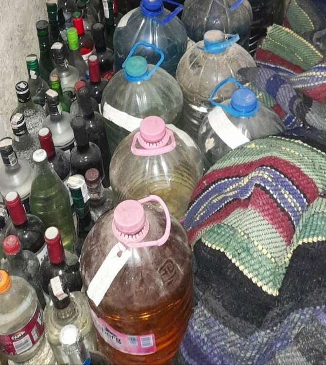 Police in Varna found more than 3,000 liters of unlabeled alcohol