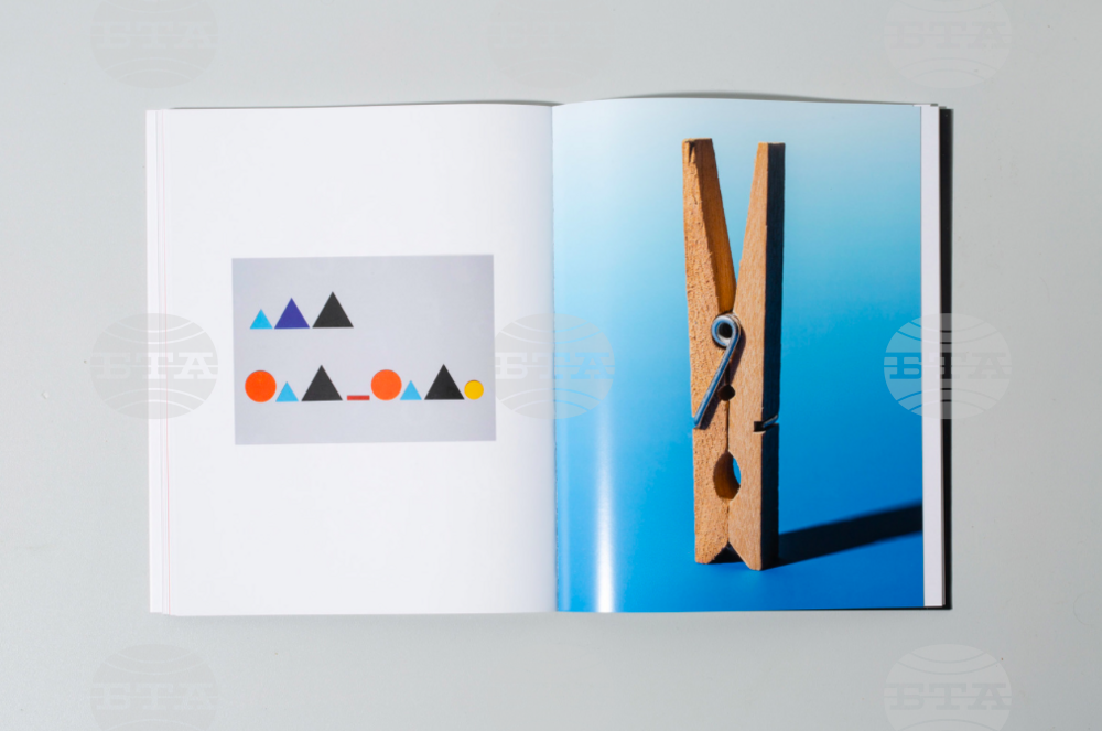 Uta Eisenreich to Exhibit Photos from Her Book "As If" in Sofia