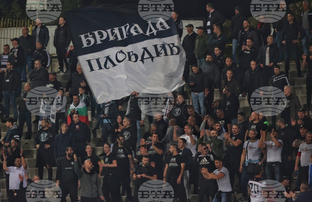 Билетите за феновете на Локомотив (Пловдив) за гостуването на Марек (Дупница) ще бъдат на цена от 10 лева