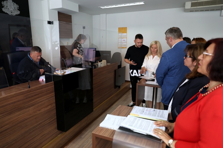 Административен съд София-град забрани унищожаването на материали от местните избори в София