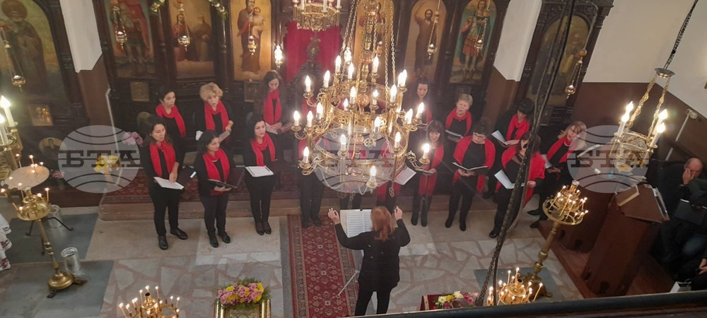 Отбелязаха 110 години от начало на градежа на църквата „Св. Троица“ в Търговище и 100 години от освещаването на храма