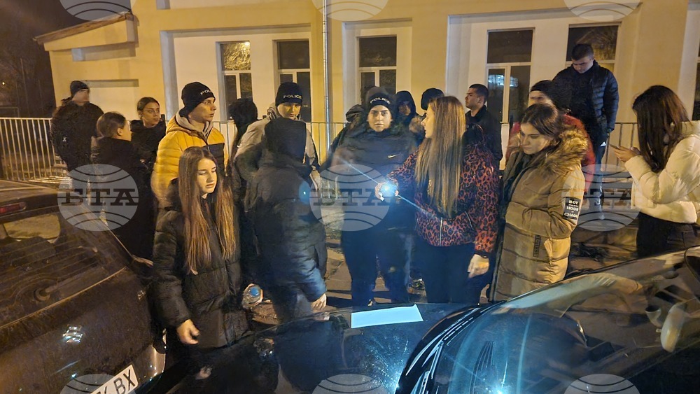 Доброволци търсят Александър и в Брезнишко