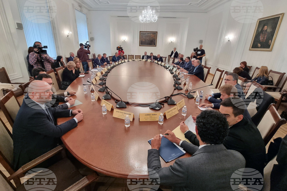 Parliamentary Committees Okay Draft Resolution on Military, Military-Technological Support to Ukraine
