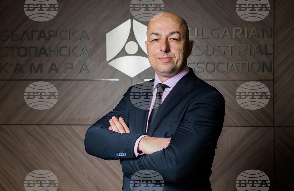 През 2024 г. България ще бъде първа по ръст на инвестициите в ЕС. Пет причини защо това е възможно и какви са рисковете