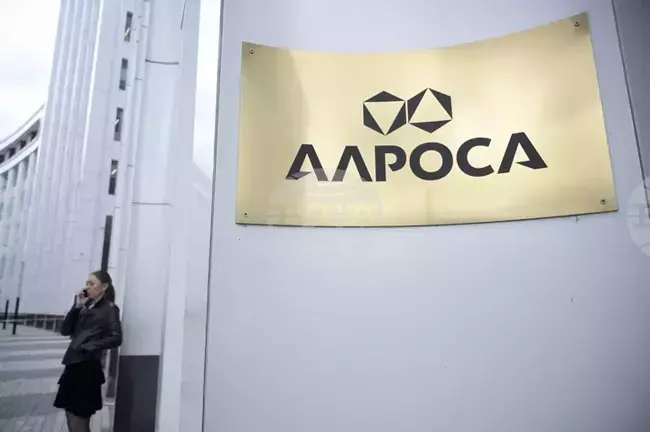 Белга: Белгия продължава да внася руски диаманти въпреки постоянните критики