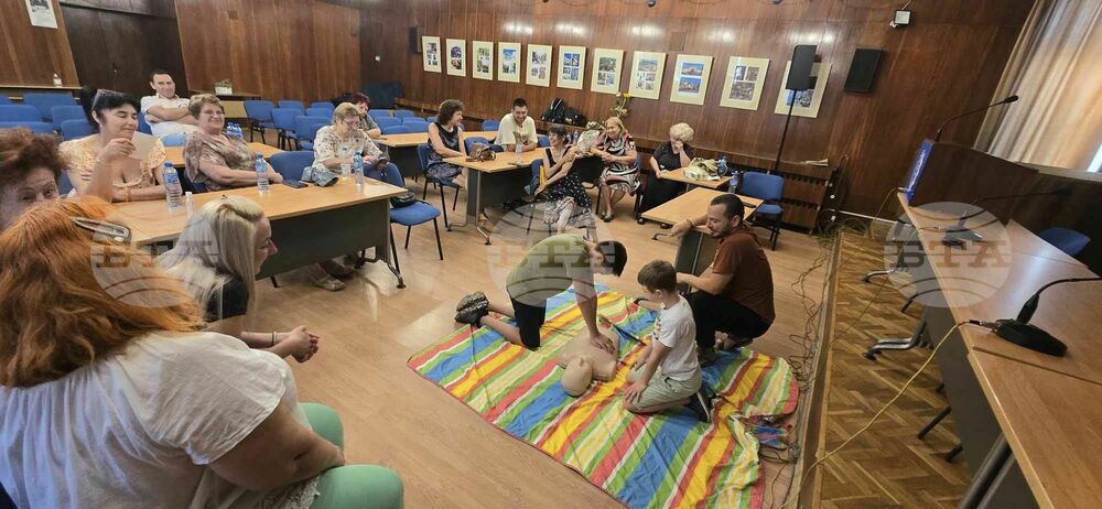 Фондация „Павел Върбанов“ организира в Ямбол практическо обучение за първа помощ при сърдечен арест