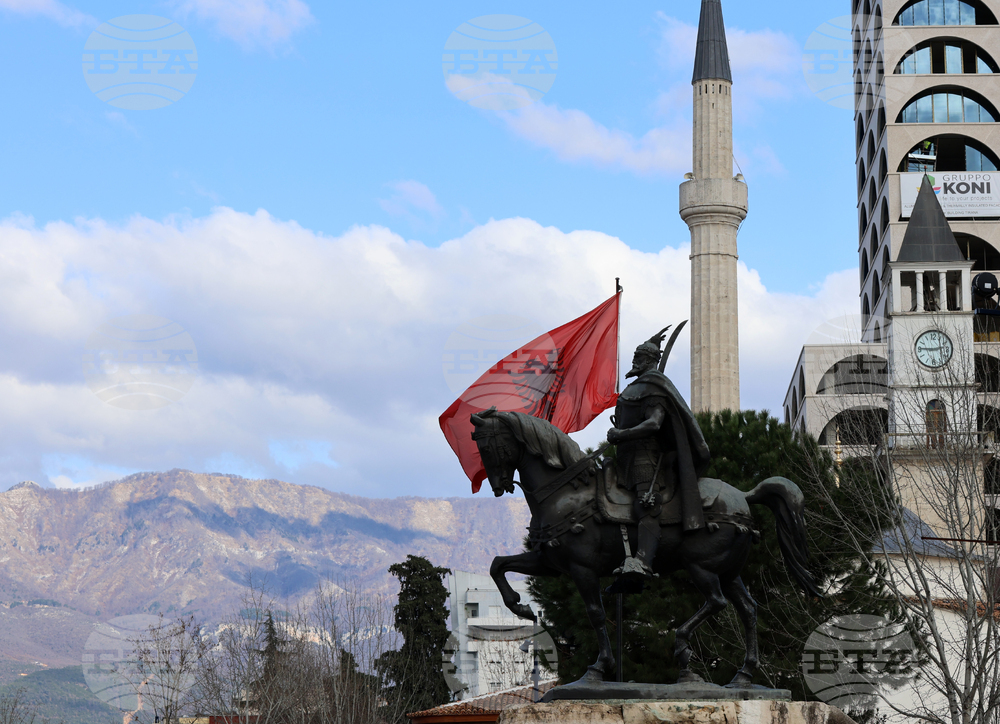 Над 11 000 обекта са били премахнати в Албания в рамките на мащабен проект за разчистване на публични пространства