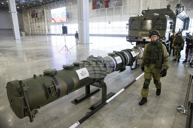 Предстои ли нова надпревара във въоръжаването, след като Русия обяви, че вече няма да спазва приетия от нея мораториум за разполагането на ракети със среден и малък обсег