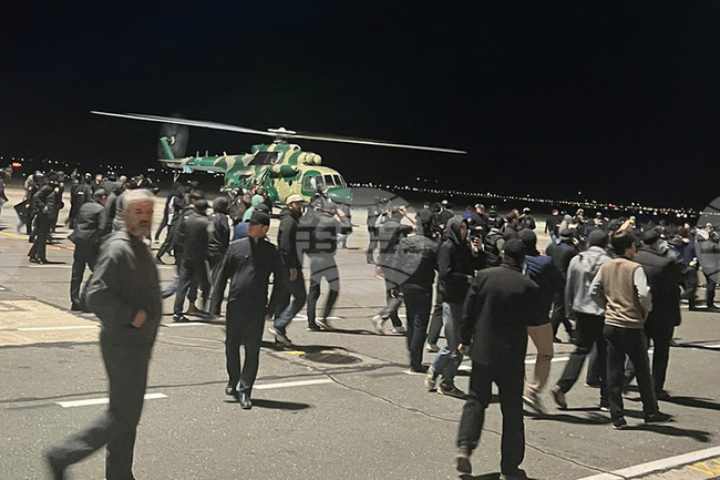 Над 130 участници в антиизраелски протест преди две години на летище в Дагестан бяха осъдени на между 6,5 до 15 години затвор