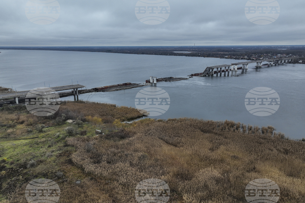 Изтеглянето на руската армия от западния бряг на Днепър предостави на украинските сили повече възможности да нанасят удари