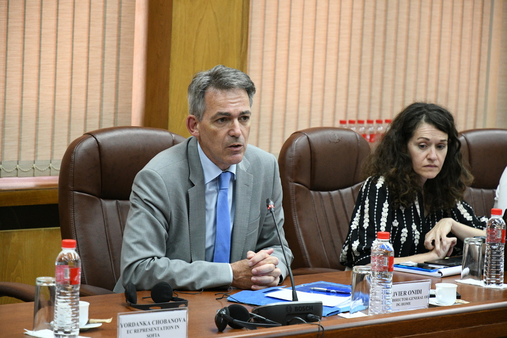 Schengen Coordinator Olivier Onidi: Progress in Fight against Human Trafficking Is Visible to EU Partners