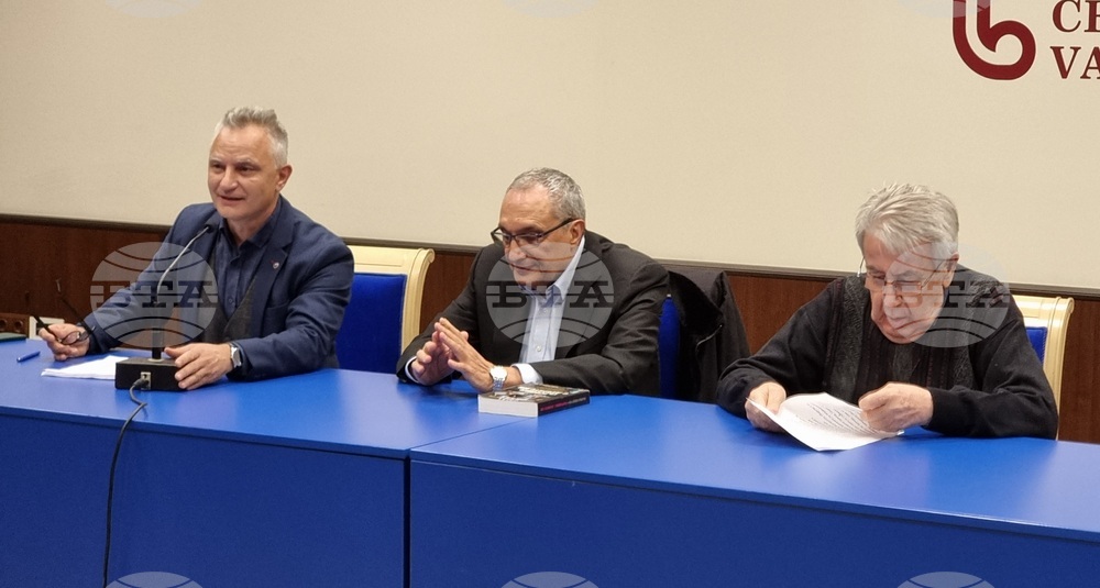 От ключово значение е демократите да са обединени, тогава хората ще ги следват, смята Иван Костов