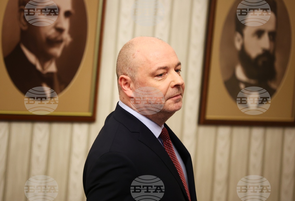 Кандидатът на ГЕРБ-СДС за министър-председател Николай Габровски ще проведе първите си срещи с парламентарните групи