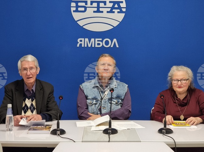 Книгата „Спомен за коронавирус“ на проф. Николай Петров беше представена в Националния пресклуб на БТА в Ямбол