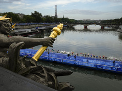 CORRECTION Paris Olympics Triathlon