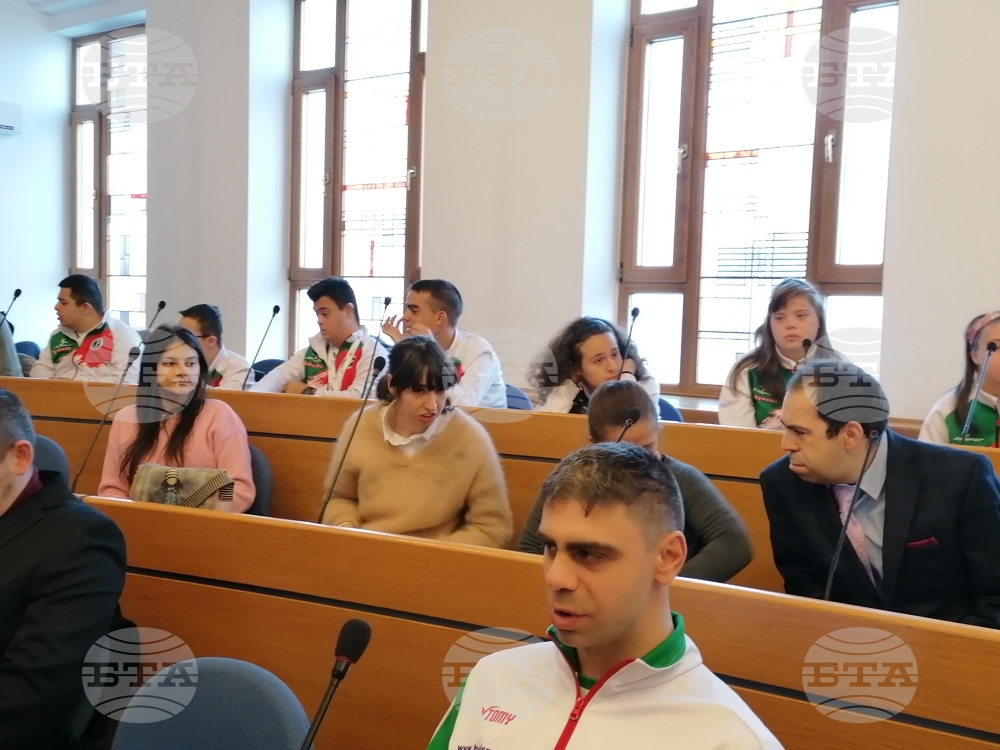 Различни проекти подпомагат интеграцията на деца и младежи със Синдром на Даун и с други специфични потребности
