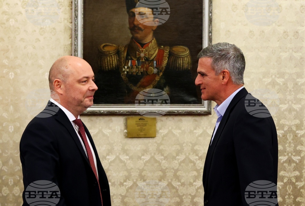 PM-Designate Proposes Short-Term Programme for Overcoming Crisis at Meeting with Bulgarian Rise Party