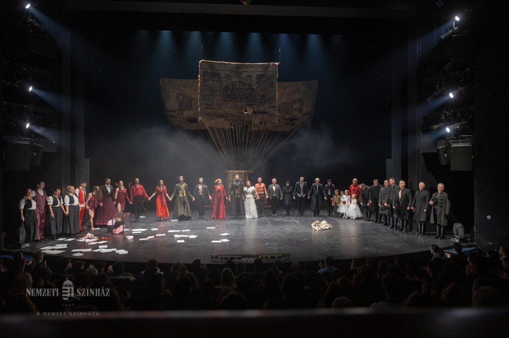 Artists From Hungary, Greece, Ukraine to Perform at Crossroads Stage Autumn Theatre Festival in Plovdiv