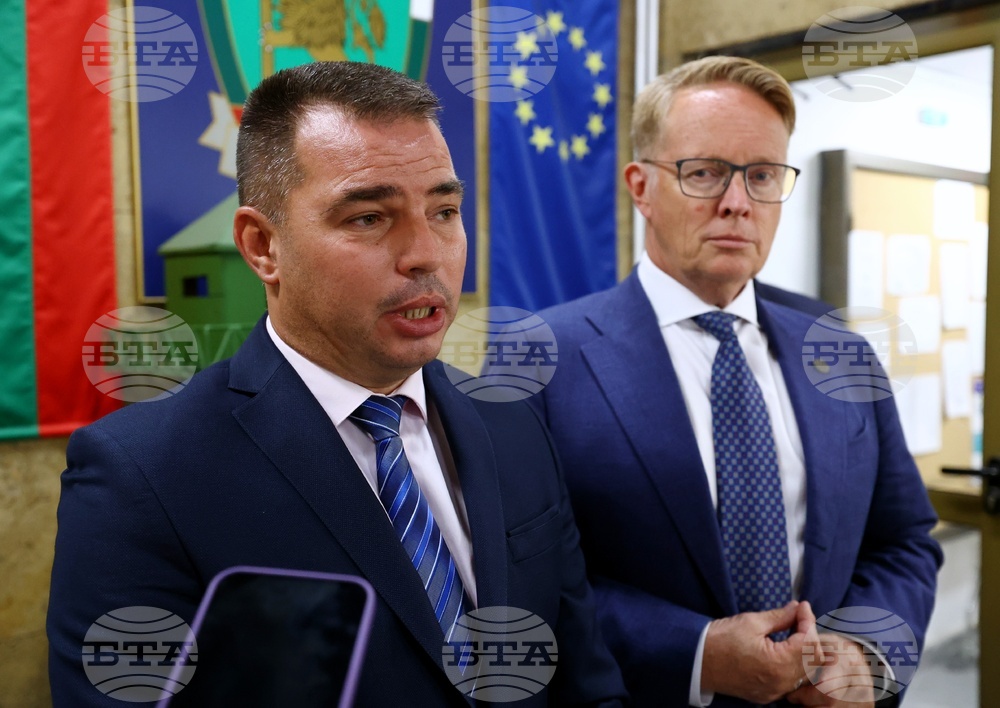Bulgaria's Border Police Director Confers with Frontex Chief
