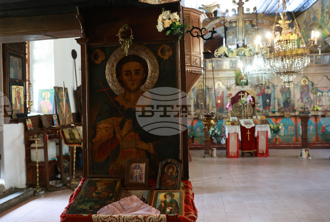 Последната за октомври Света литургия ще бъде отслужена днес в Македоно-българската източноправославна църква „Св. Троица“ в Торонто
