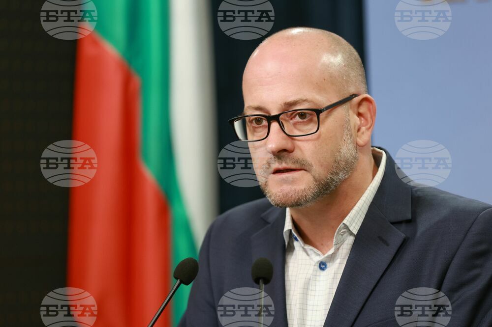 Atanas Atanasov's Candidacy for Parliament Chair Attempt to Untangle Legislature - MEP Radan Kanev