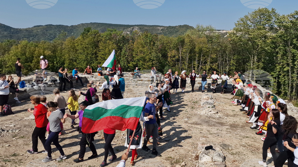 Фолклорна инициатива и младежки рок концерт подготвят в Търговище за Деня на независимостта