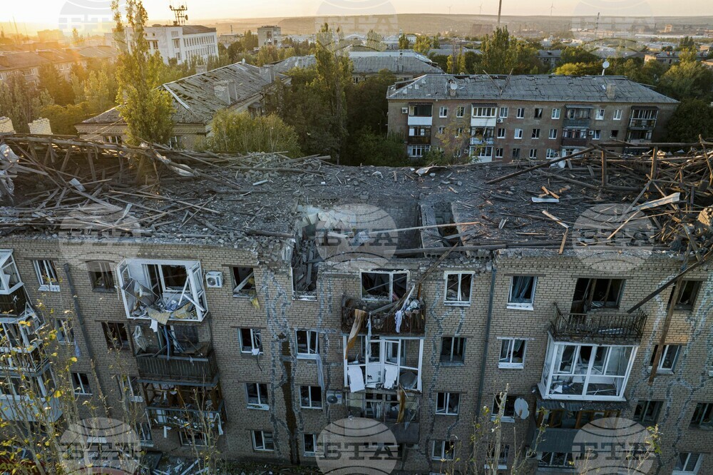 Руските сили обстрелваха украинския град Краматорск три пъти от сутринта, ранени са най-малко трима души, съобщиха градските власти