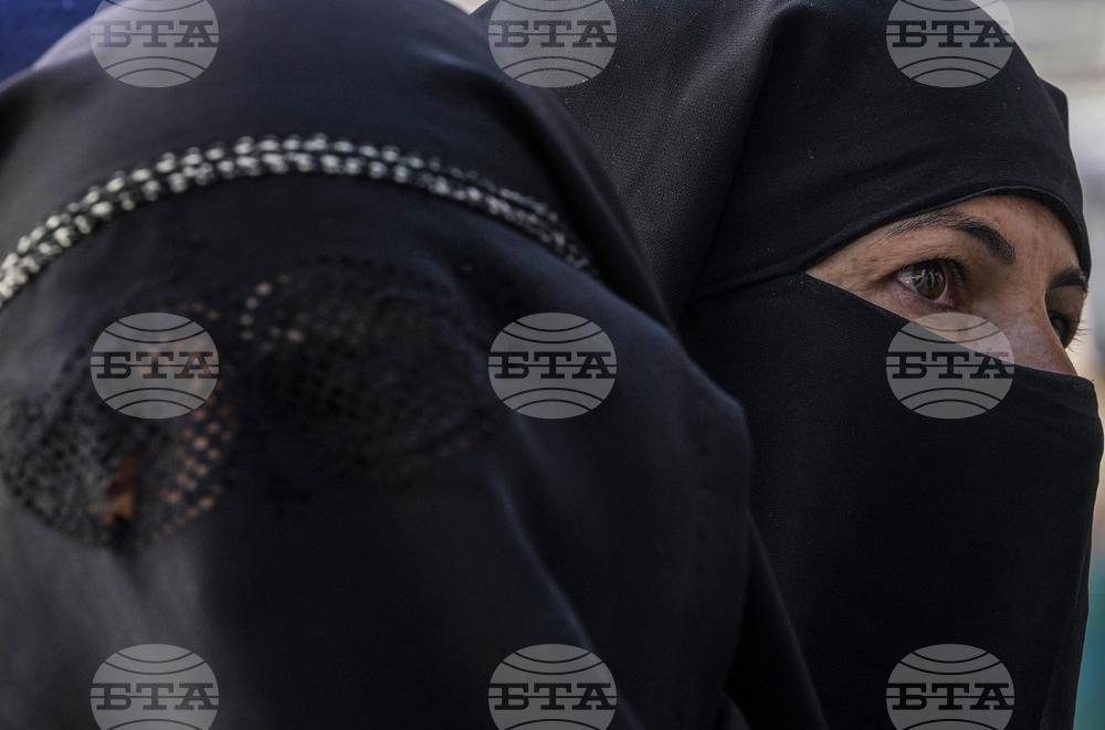 Партията на Мелони предлага забрана на пълното забулване на обществени места в Италия