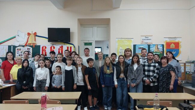 Директорът на център „Аз Буки Веди“ в Украйна: Децата, които се върнаха в клас, бяха развълнувани да се срещнат отново с приятелите си