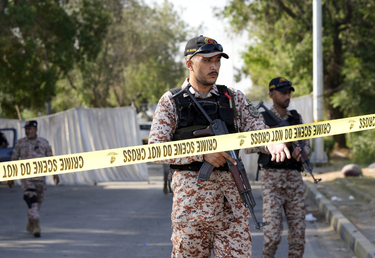 Two Chinese citizens were injured in shooting in the Pakistani city of Karachi