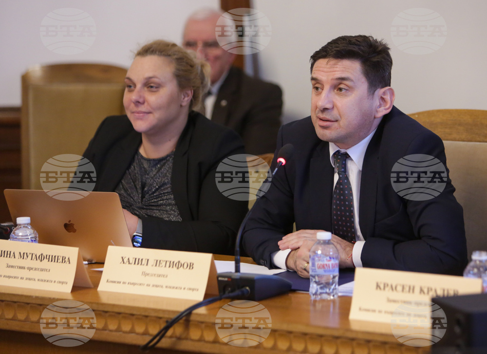 Парламентарната комисия по въпросите на децата, младежта и спорта одобри стратегия за младежта от 2021 до 2030 г.