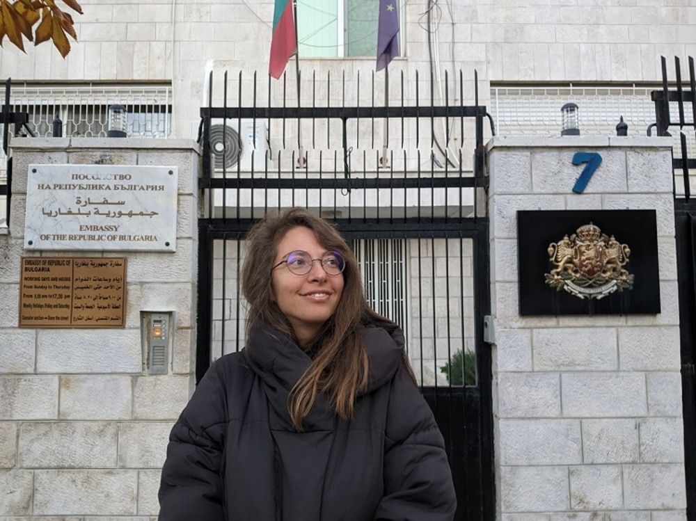Детската писателка Петя Кокудева гостува в българското училище в Аман