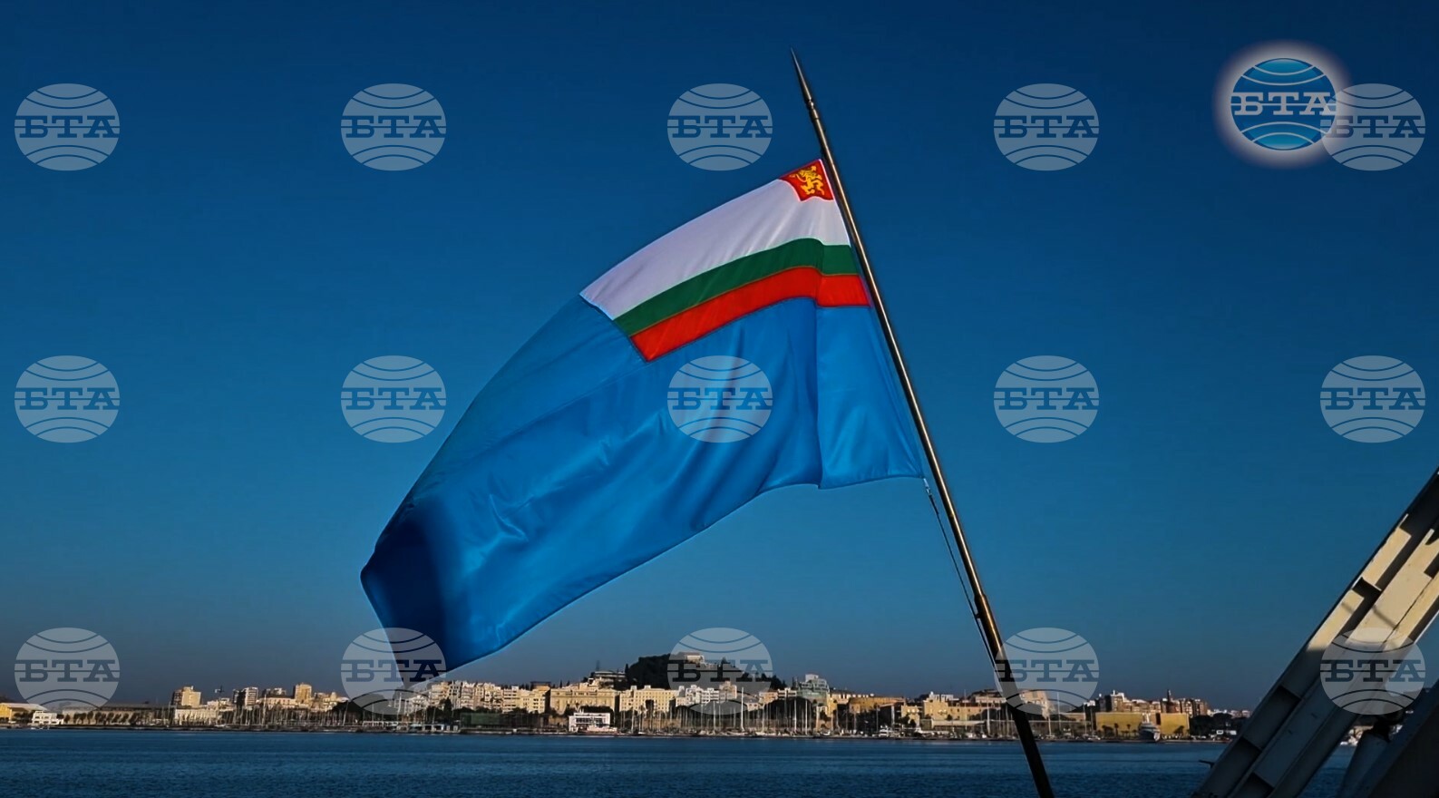 BTA :: Day 11: Bulgarian Flag-Raising Ceremony Onboard NAVAL RSV 421