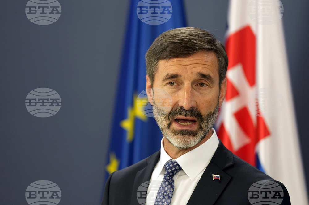 ТАСР: Словашкият външен министър приветства усилията на президента Тръмп за мир след телефонния му разговор с Путин