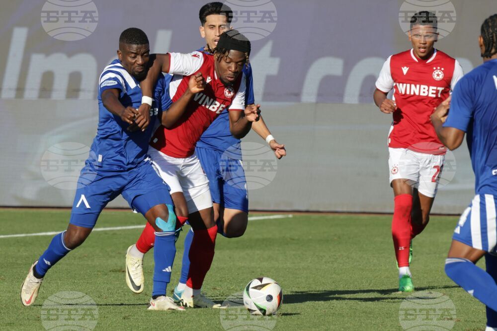 Свободната продажба на билети за дербито между Левски и ЦСКА започва на 31 октомври