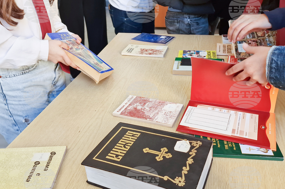 Чрез разнообразни инициативи ученици от разградска гимназия научиха повече за основните религии в Лудогорието в рамките на проект