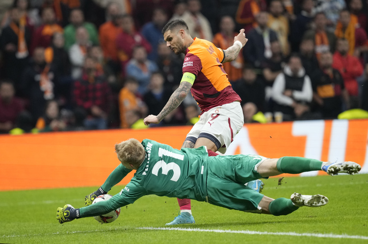 Galatasaray is worried about Icardi's condition