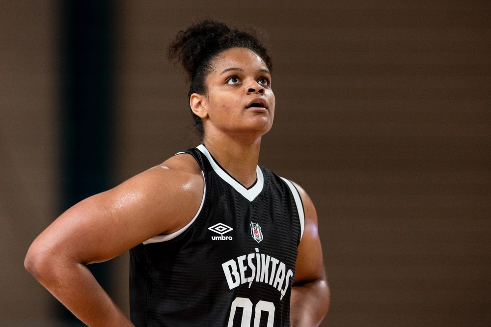American Basketball Player Khaalia Hillsman to Compete for Bulgaria after Obtaining Citizenship