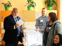 Парламентарни избори - Бойко Борисов - гласуване