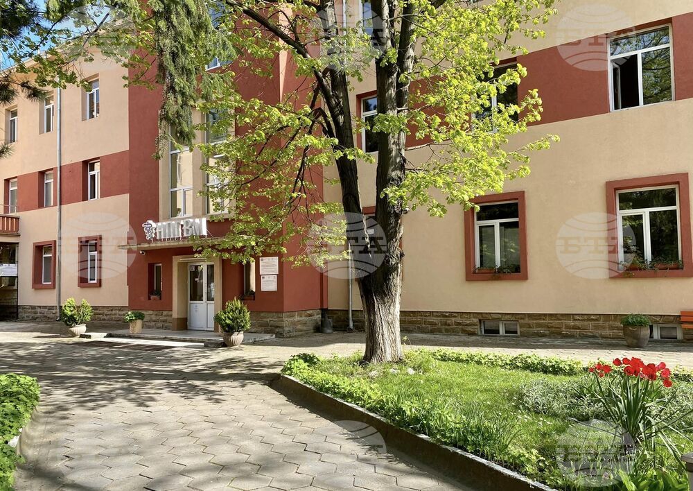 Националната гимназия по ветеринарна медицина в Ловеч получи статут на Център за високи постижения в професионалното образование и обучение