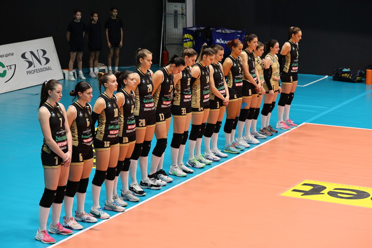 Maritza started with a loss against Rzeszów of Poland in the Women's Volleyball Champions League group